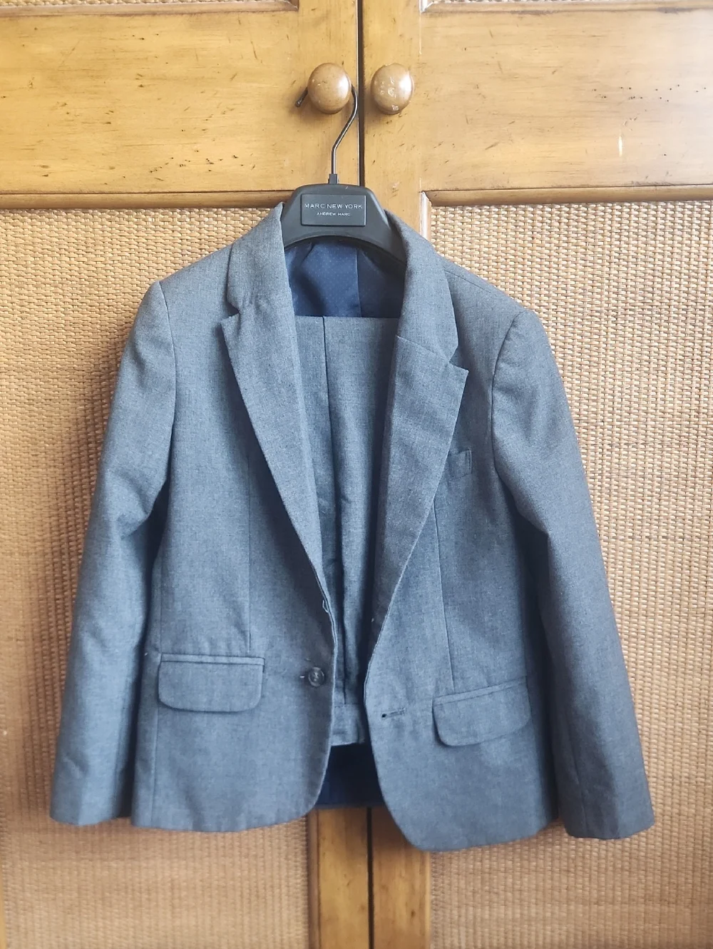 Boys Cat And Jack Gray Suit - Picture 1 of 8